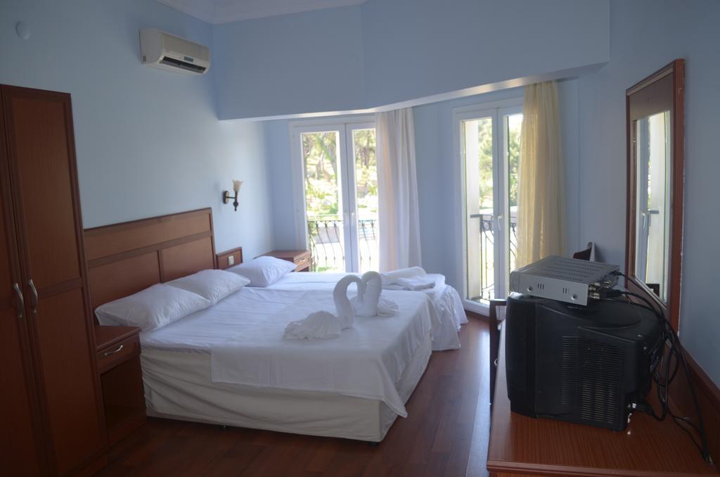 Silva Hotel Ayvalı Exteriér fotografie
