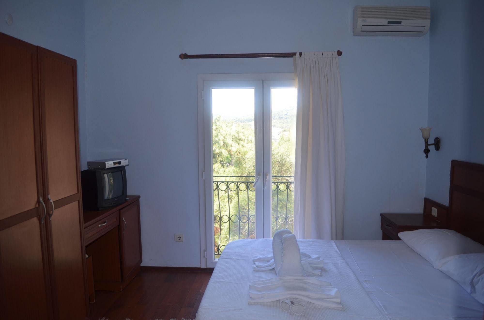 Silva Hotel Ayvalı Exteriér fotografie